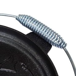 Campfire Pre Seasoned Cast Iron Camp Oven 4.5 Quart 15 Campfire Pre Seasoned Cast Iron Camp Oven 4.5 Quart -SeaToSummit sales BCF 213607 02 hi res