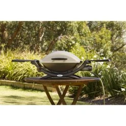 Weber Q (Q2000) LP BBQ 28 Weber Q (Q2000) LP BBQ -SeaToSummit sales BCF 365495 11 hi res