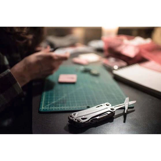 Leatherman Wingman Multi-Tool 12 Leatherman Wingman Multi-Tool - Image 10