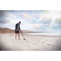 Minelab Vanquish 440 Metal Detector 20 Minelab Vanquish 440 Metal Detector -SeaToSummit sales BCF 596808 09 hi res