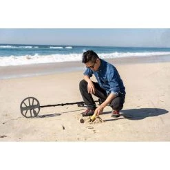 Minelab Equinox 800 Metal Detector 17 Minelab Equinox 800 Metal Detector -SeaToSummit sales BCF 612731 05 hi res